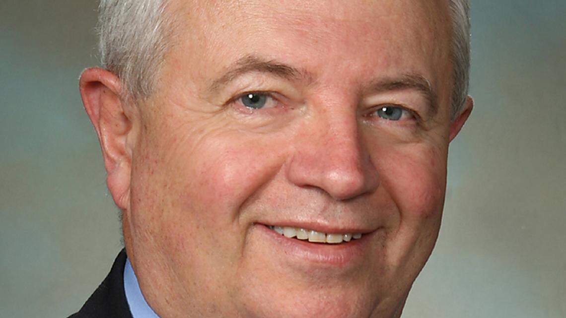 Former state Sen. Dan Swecker, R-Rochester., has died