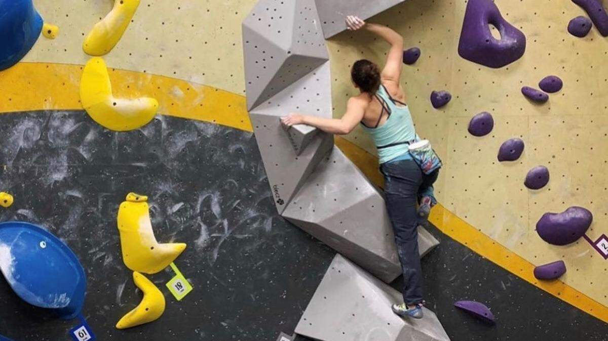 The Rock Shop climbing gym will be opening in Richland, offering bouldering — climbing without ropes or a harness for all levels of experience.