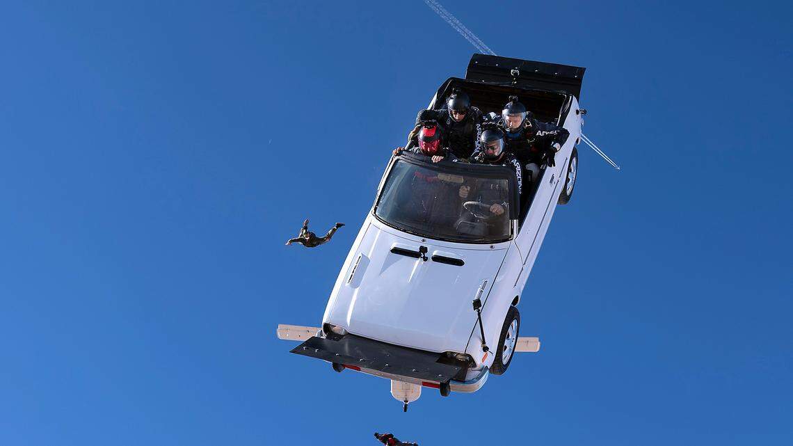 Skydiving cameraman teams up with Tri-Cities sports star for ‘Space Cowboy’