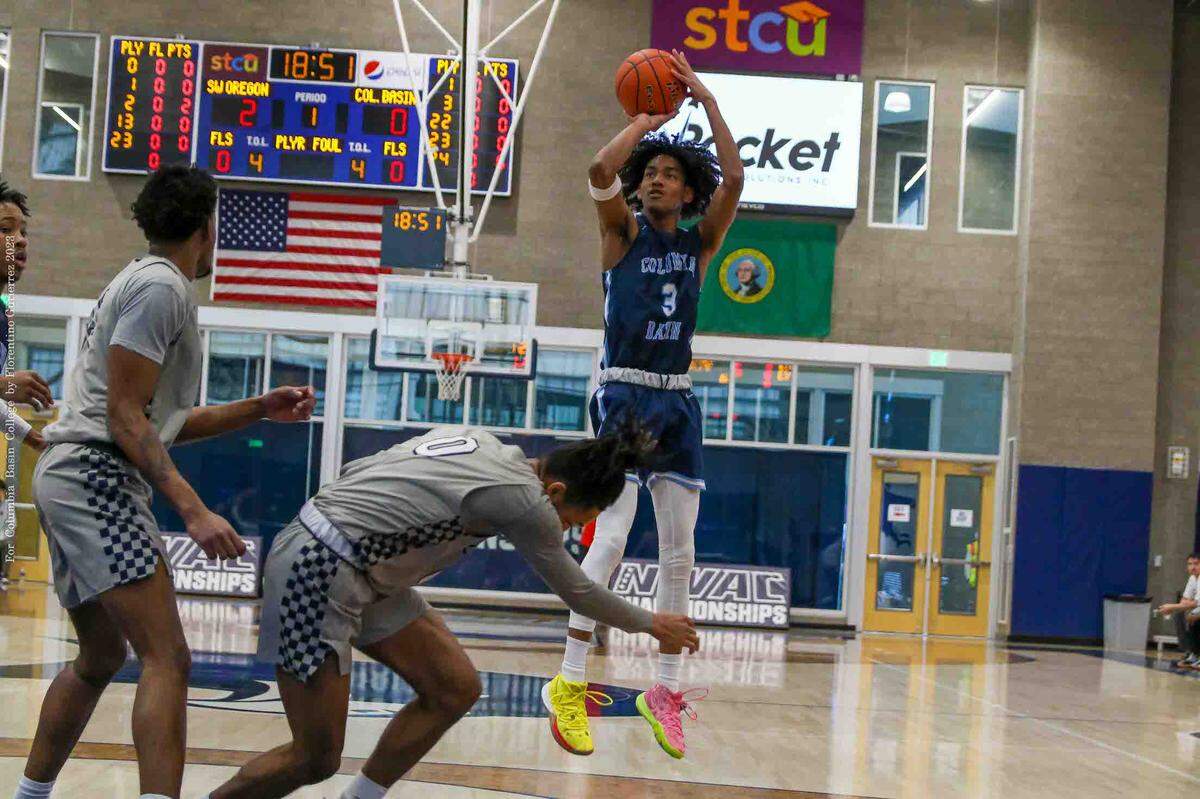 Amar Rivers (3) has been one of Columbia Basin College’s top men’s basketball players this season.