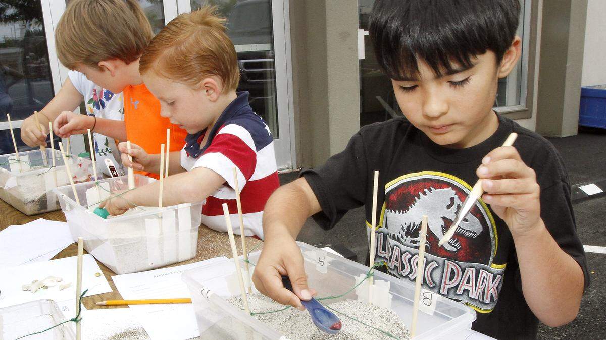 YMCA of the Greater Tri-Cities and the Boys and Girls Clubs of Benton and Franklin Counties plans to help families with child care during the school closure.