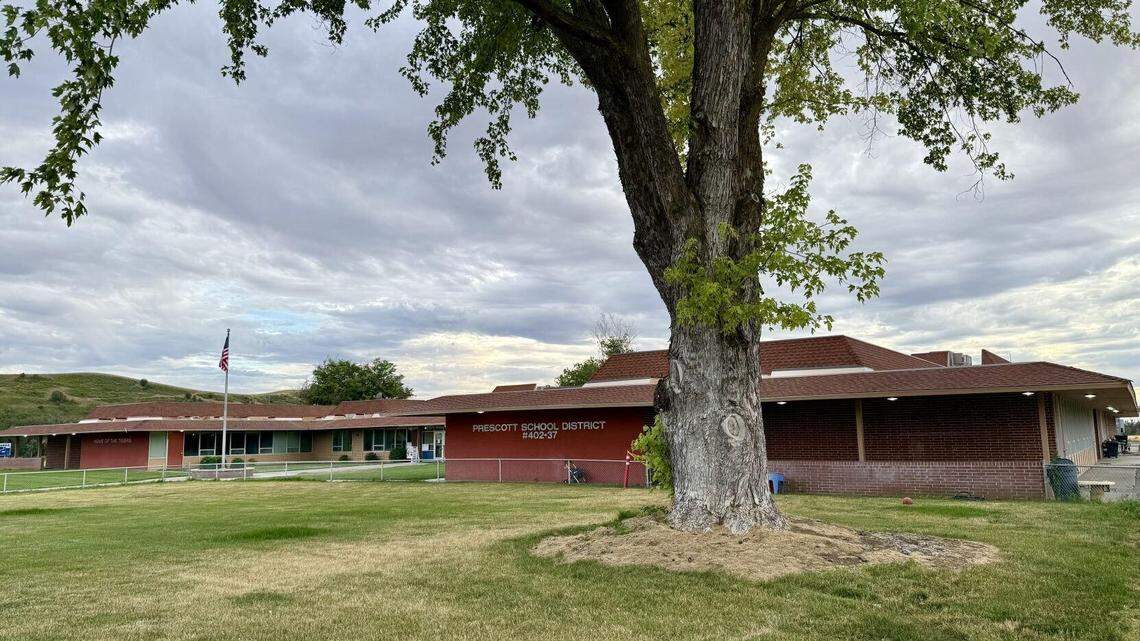 Eastern WA lawmaker wants to prevent other schools from trouble Prescott faces