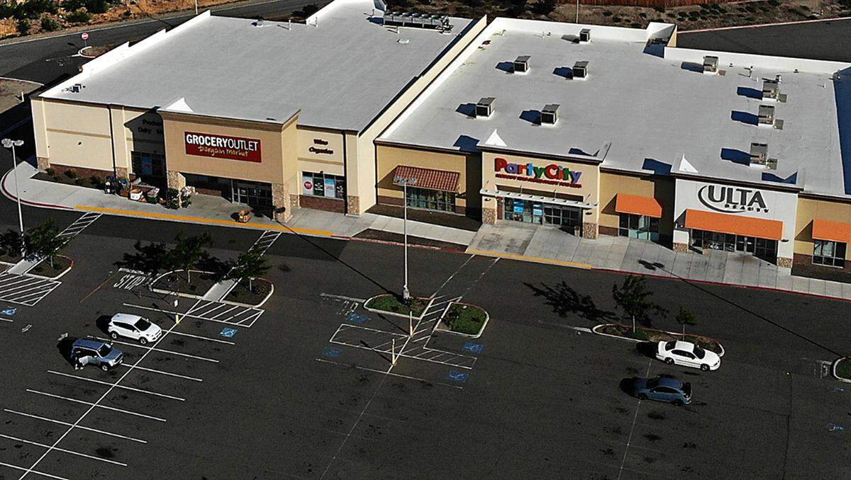 The former site of Party City is in the Vintner Square shopping center in Richland.