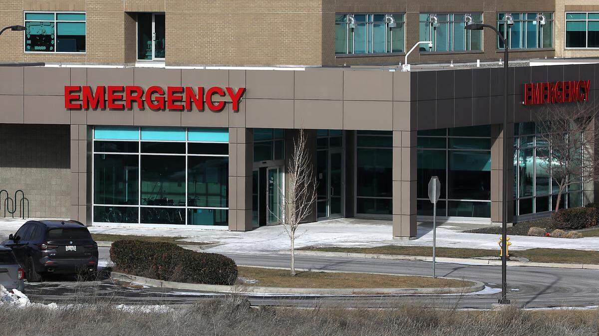 Emergency room entrance at Trios Southridge hospital in Kennewick.