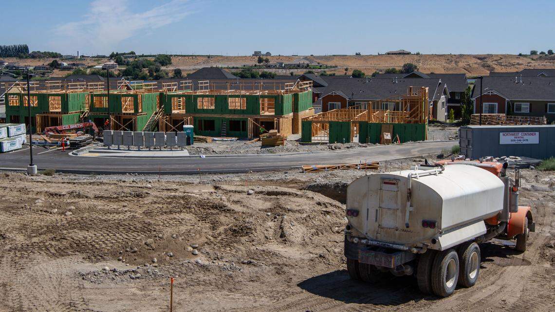 Last phase of $20 million luxury Tri-Cities apartments begins. There’s already a wait list