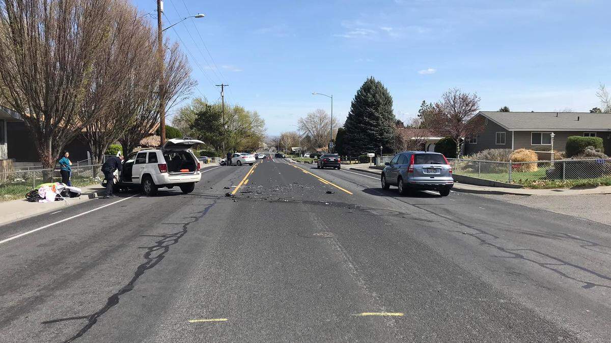 A driver has died following Friday’s crash at West 10th Ave. and Sharron St. in Kennewick.
