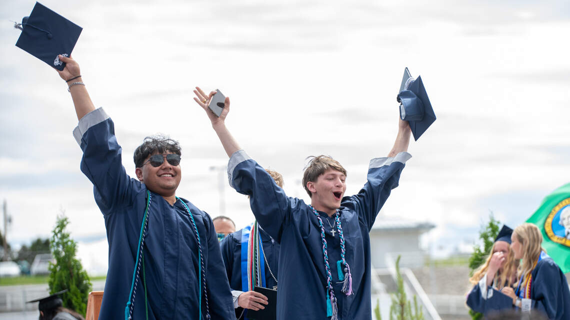 Gallery | 525 students graduate from Chiawana High in 2022