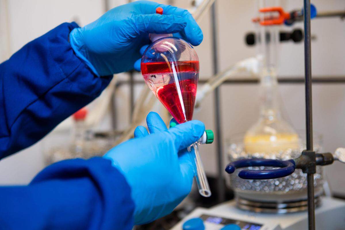 Some of the molecular tools developed by PNNL’s chemical biologists to study microbial function in human, animal, insect and environmental microbiomes have been commercialized for future clinical diagnostics.