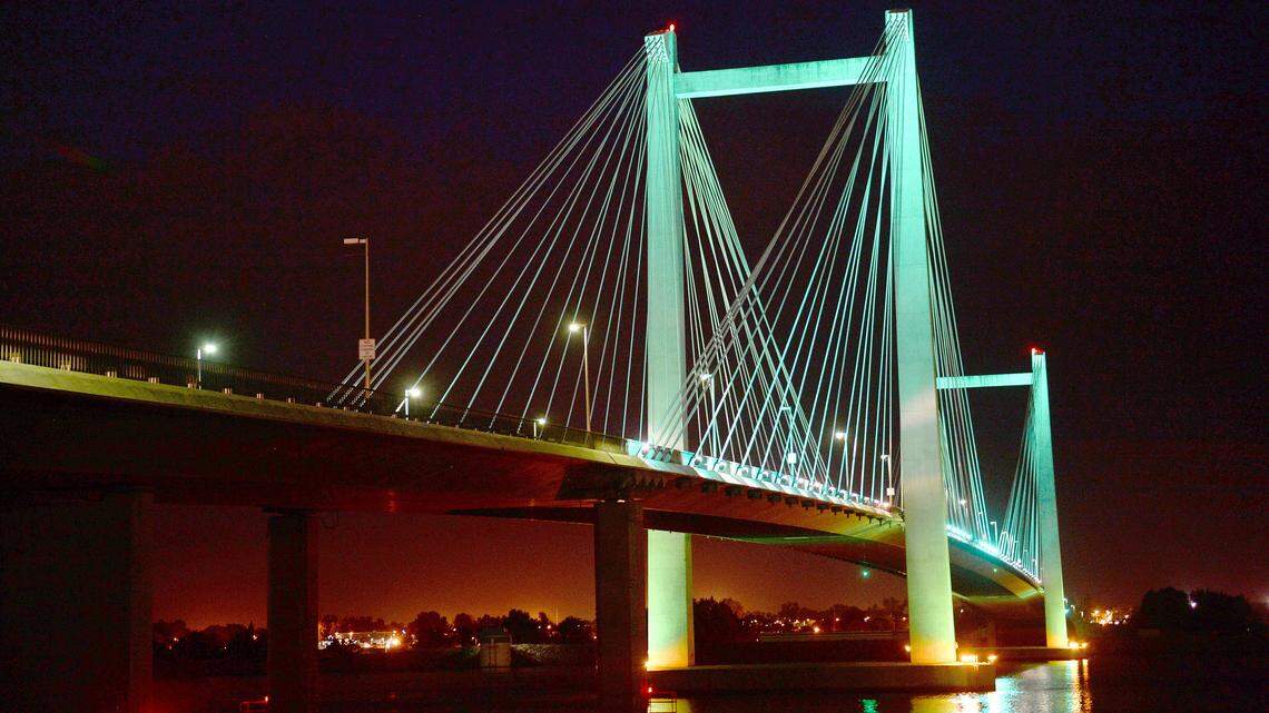 How a cable bridge glow-up could illuminate the Tri-Cities