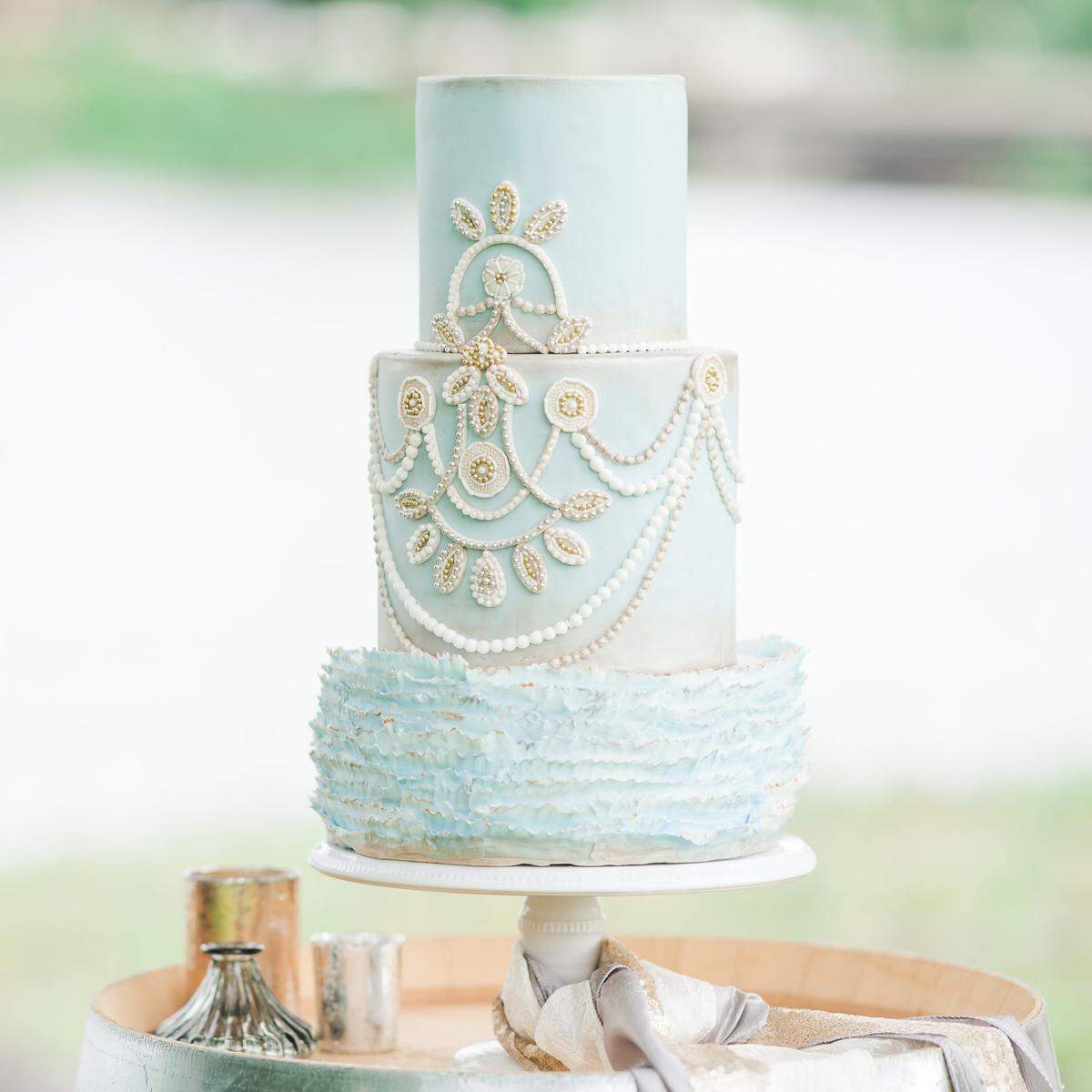 Layered Cake Artistry is opening a cake studio in downtown Kennewick in 2019.