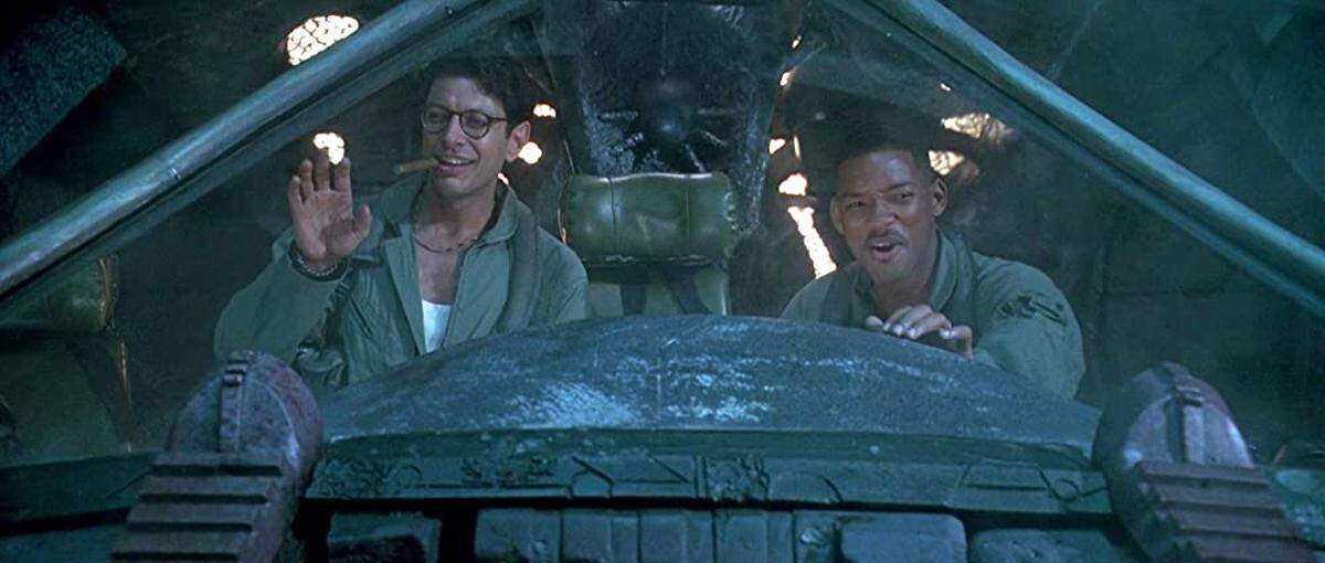 Jeff Goldblum and Will Smith in “Independence Day” (1996).