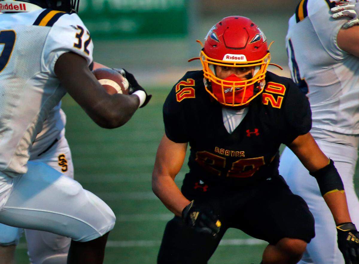 Kamiakin High’s Luis Salgado had six carries for 93 yards rushing and two touchdowns in the Braves’ 46-10 victory over Hermiston.