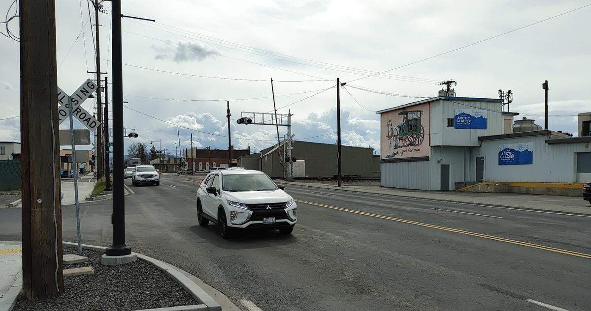Friends and family honored Kennewick business owner Roger Pearson with a procession past his business, Inland Ice and Fuel, on March 28, Pearson, 78, died March 24.