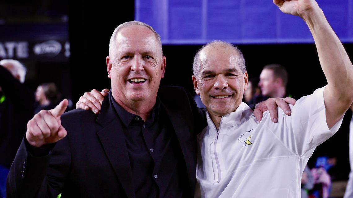 Richland names new head boys basketball coach + Hall of Fame choices