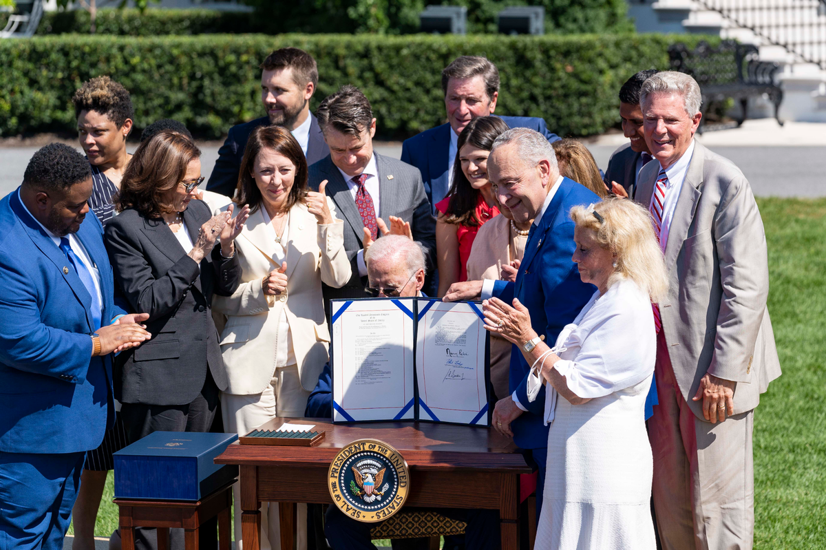 Sen. Maria Cantwell, D-Wash., gives a thumbs up after President Biden signed the CHIPS & Science Act she championed into law.