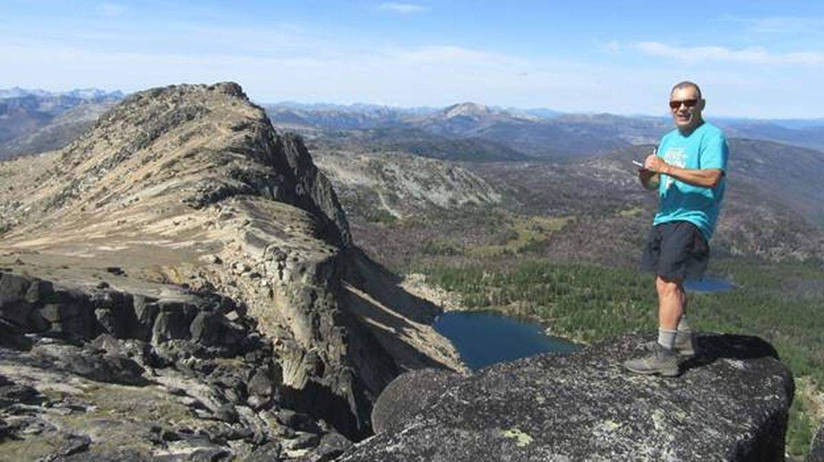 Amphitheater Mountain above the Cathedral Lakes, Pasayten Wilderness.