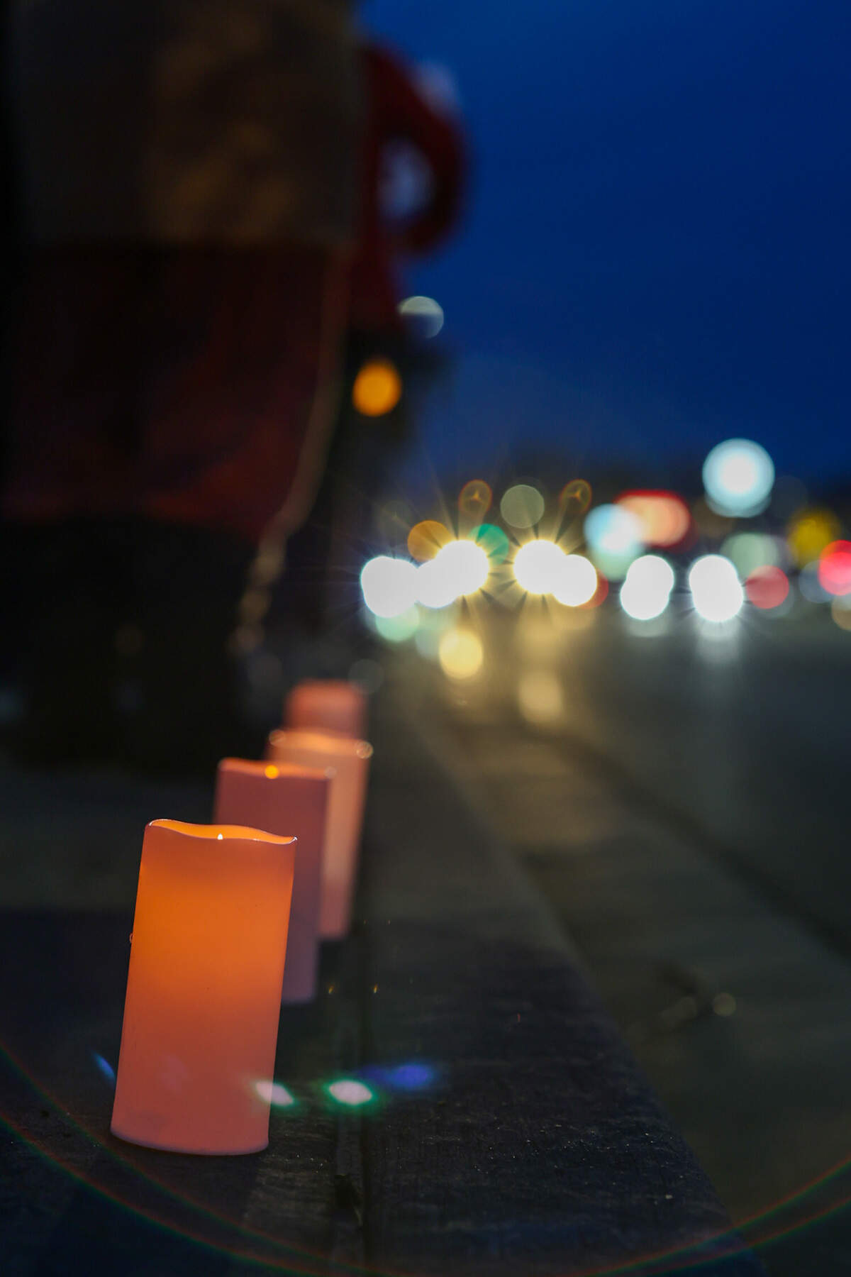 Hundreds gathered in Richland to honor an ICU nurse killed by federal agents in Minnesota.