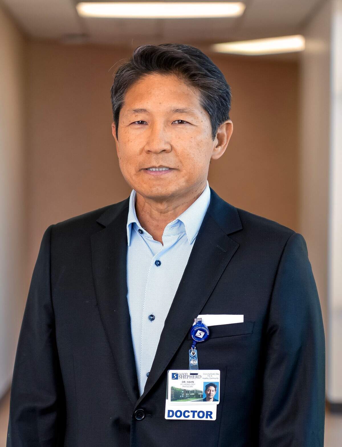 Dr. Peter Hahn