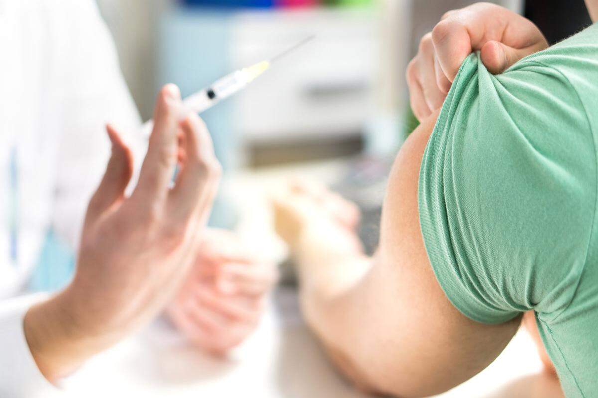 The first new influenza drug in 20 years was approved in October 2018, and maker Genentech says Xofluza began reaching pharmacies just in time for flu season.