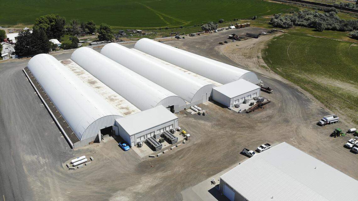 As baby boomer farmers retire, a new generation is stepping up in the Mid-Columbia