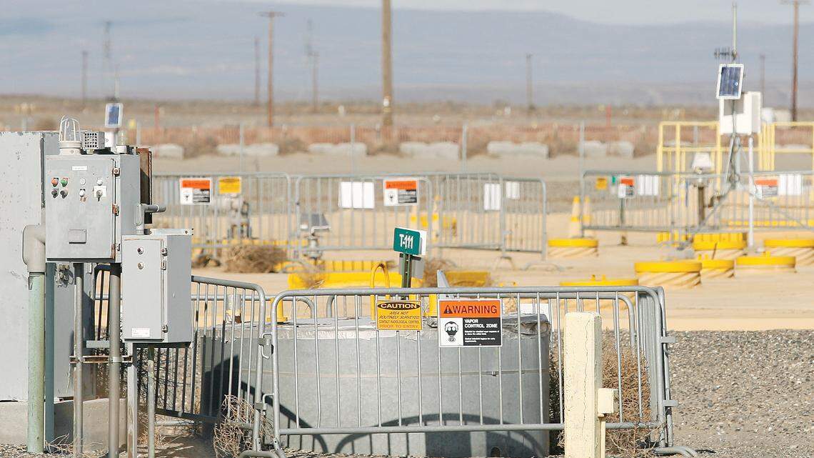 senator ron wyden oregon hanford b reactor vit vitrification pl