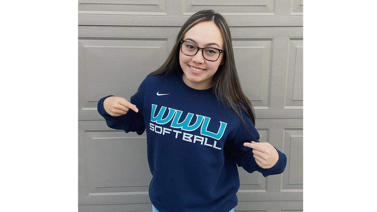 Chiawana senior Lexi Barcomb signed a letter of intent to play softball at Western Washington University beginning in the 2021-22 school year.