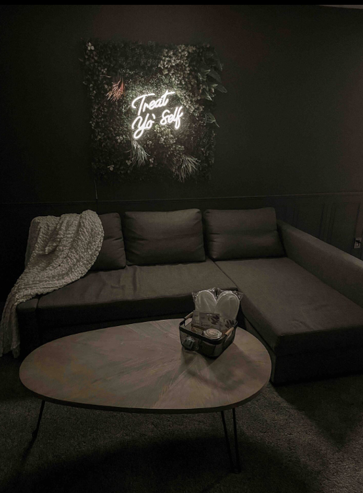 Inside The Homestead
