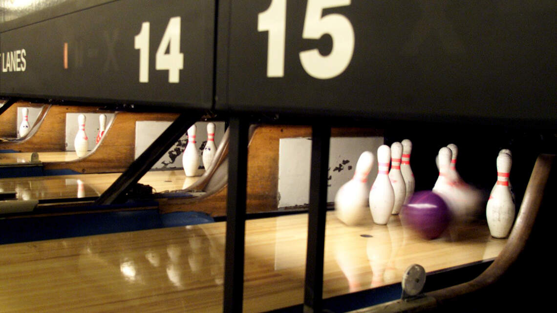 Kennewick, Kamiakin battling for dominance in Mid-Columbia girls bowling