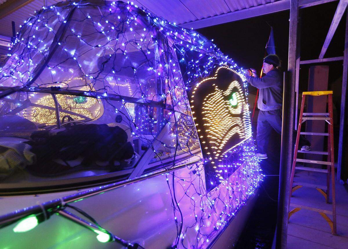The annual lighted boat parade in Richland.