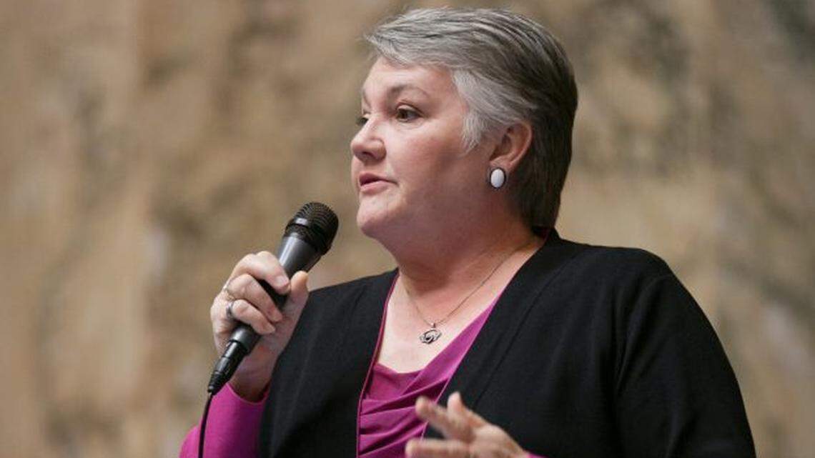 She regrets comment about nurses playing cards. But Washington senator still opposes bill