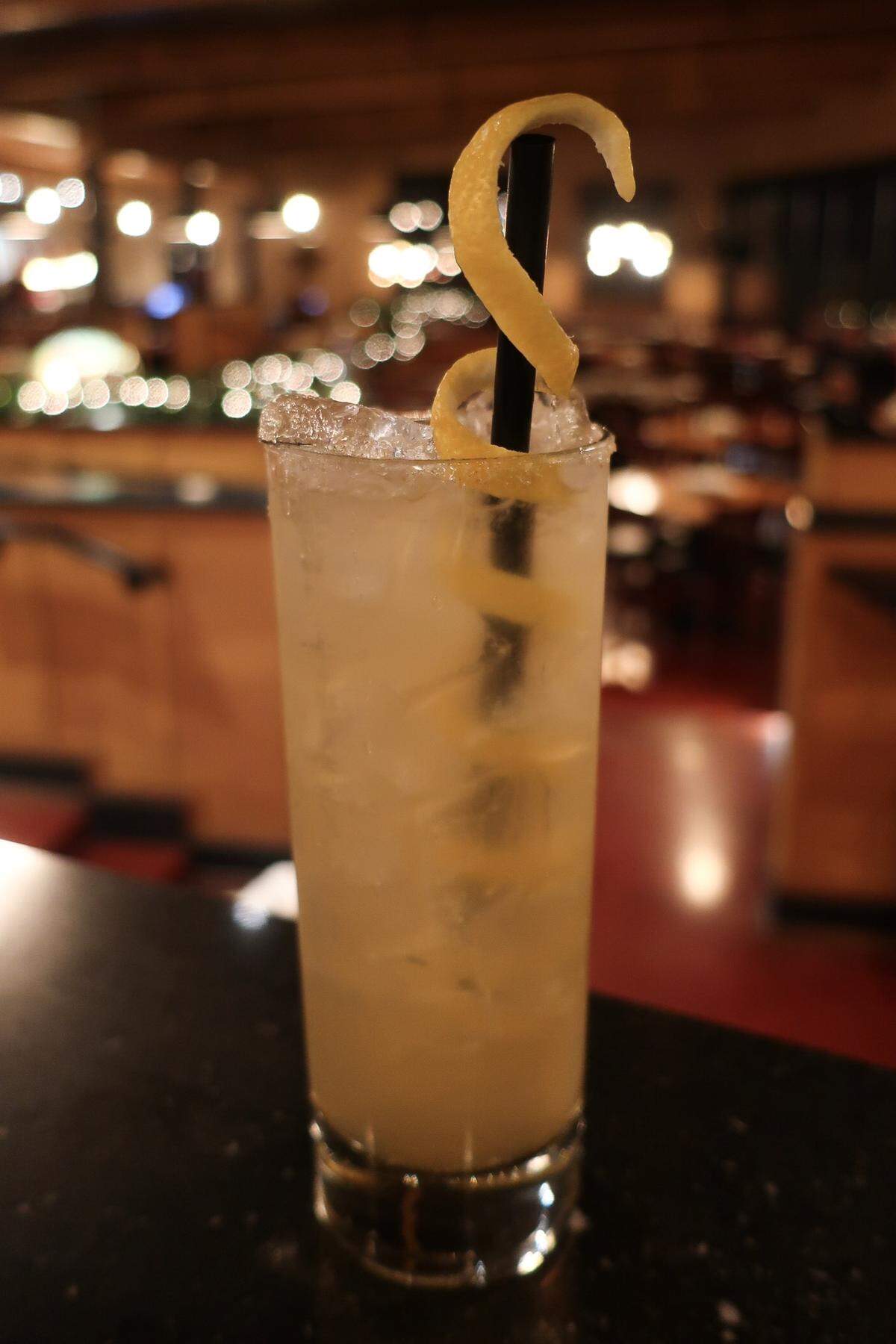 Brown Sugar Bourbon Collins at LU LU Craft Bar + Kitchen in Richland
