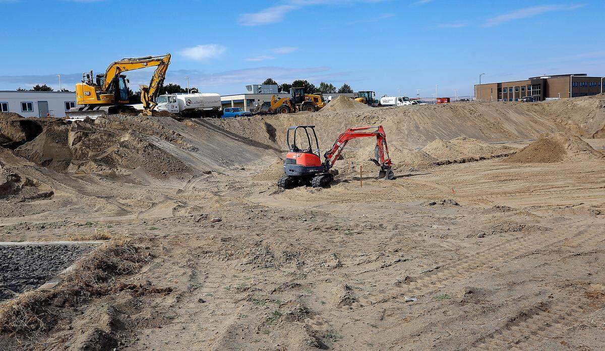 Earth moving equipment is preparing the site of Columbia Basin College’s $28 million “Polaris” building at the corner of Argent Road and 20th Avenue in Pasco.