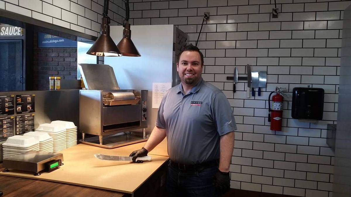 Dan Pelfrey opened the third local edition of Dickey’s BBQ Pit in Pasco in 2018. The Texas native combined his love of authentic barbecue and entrepreneurship to bring the Dickey’s brand to the Mid-Columbia.