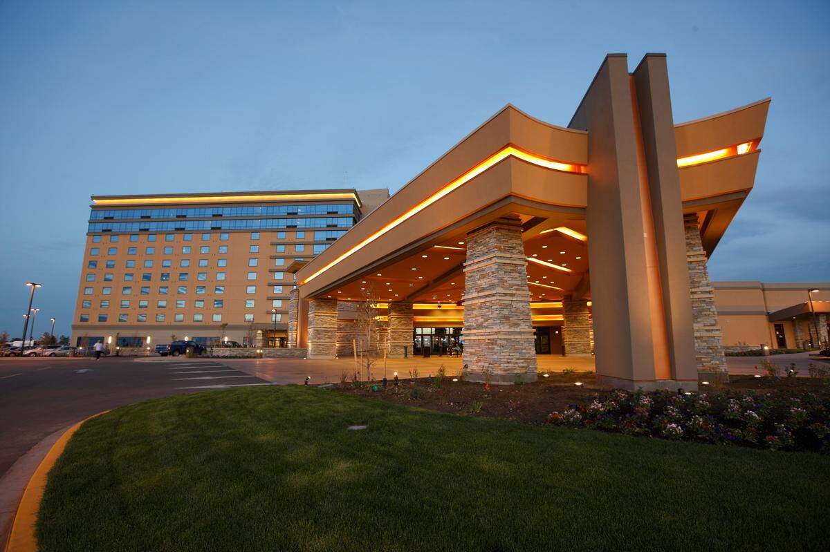 The Wildhorse Casino and Resort near Pendleton, Ore., closed Monday after an employee reportedly tested positive for the coronavirus.