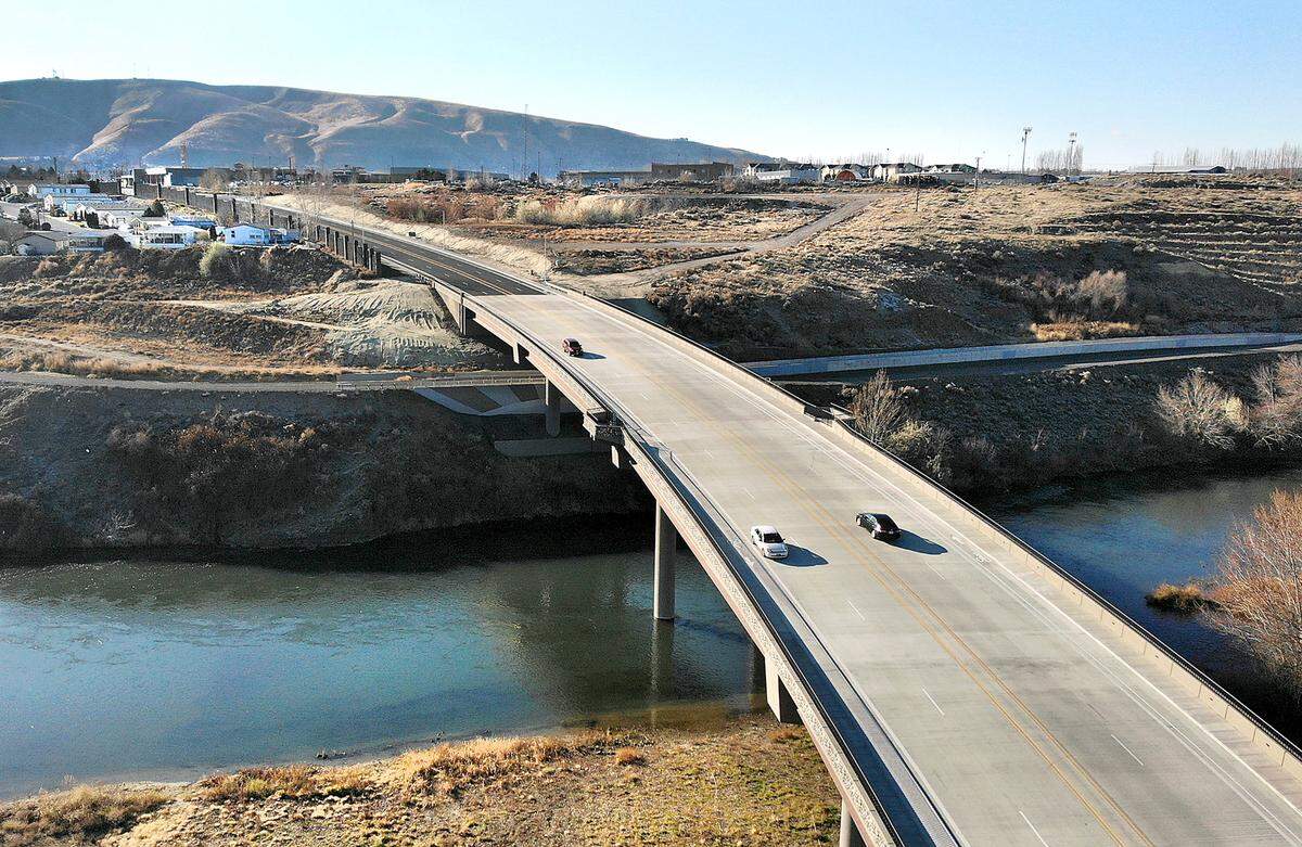 The $38 million Duportail Bridge crosses the Yakima River in south Richland.