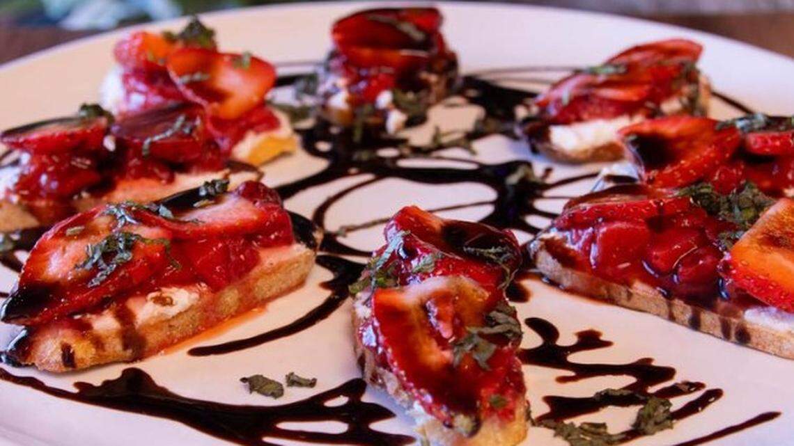 Openings: Bubbly brunch spot + New Eastern WA bus line to Spokane