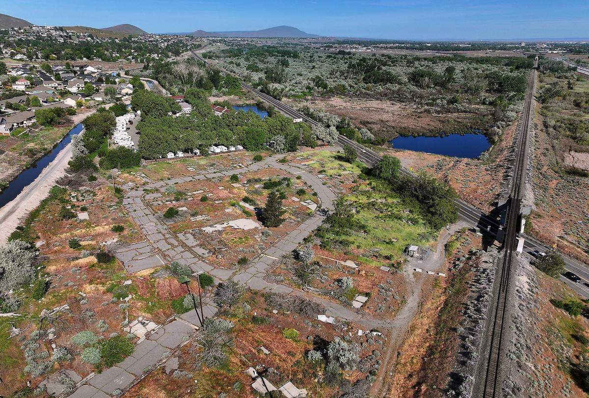 The permitting process for a new apartment complex called The Bob is underway for the property at 703 Columbia Park Trail in Richland near the Steptoe roundabout.