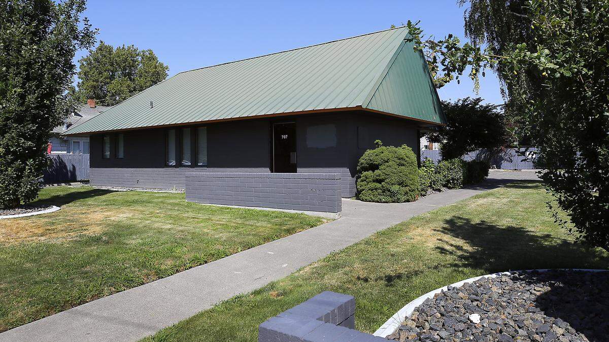 New location of NAACP offices at 707 W. Margaret in Pasco.