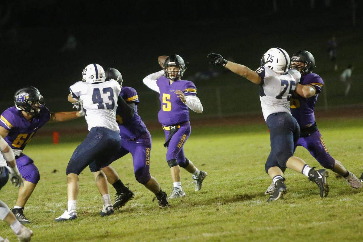 Hanford quarterback Garrett Horner (5) returns for the Falcons this season. He threw for 1,773 yards and 22 touchdowns last year.