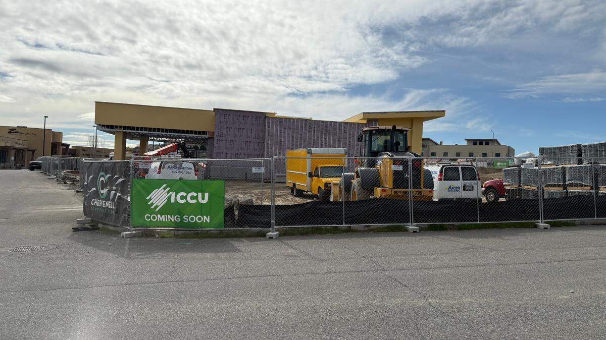 What’s being built there? $2.2M townhomes in east Kennewick + Little Badger subdivision