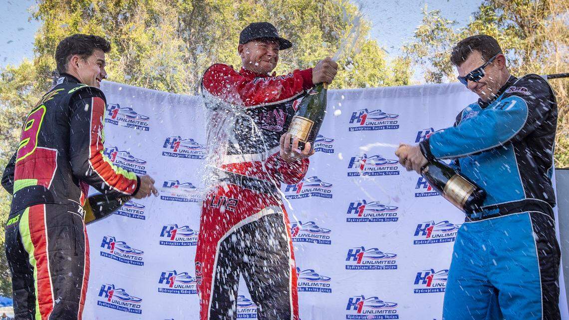 Sports plus: Hanford-Kamiakin kickoff. Tri-City Ams opener. Hydro season champ. CBC teams