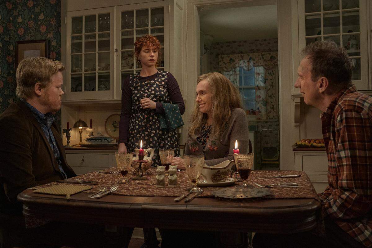 This image released by Netflix shows Jesse Plemons, from left, Jessie Buckley, Toni Collette and David Thewlis in a scene from “I’m Thinking of Ending Things.”