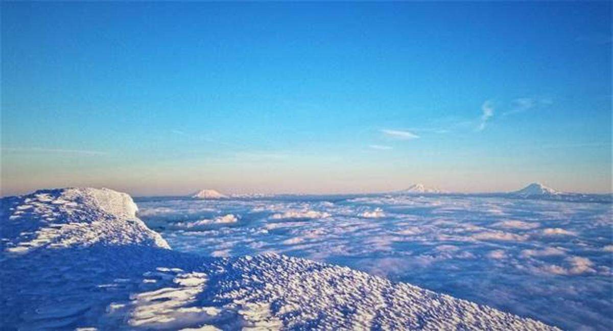 Three volcanoes are visible to the north from the top of Mount Hood – Mount Adams, Mount Rainier and Mount St. Helens.