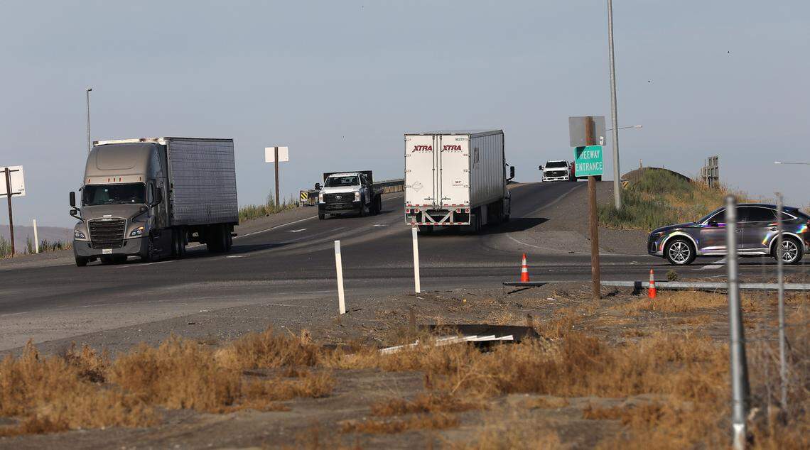Trucks and other freeway traffic navigates in the Kartchner interchange area on Highway 395 in Pasco.