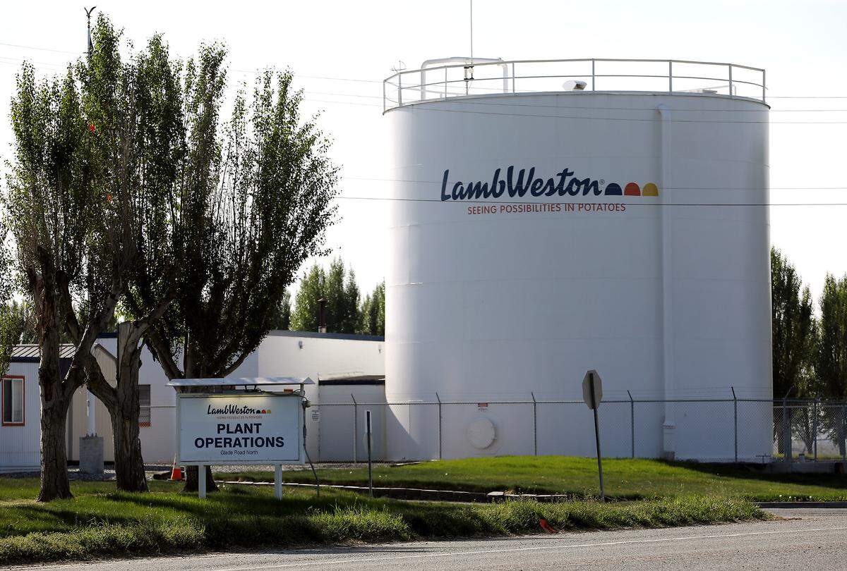 Lamb Weston processes potatoes at this plant in Pasco, Washington.