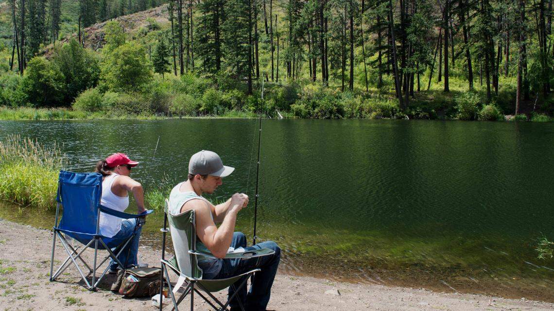 State closes Eastern Washington land to camping. Corps parks still open