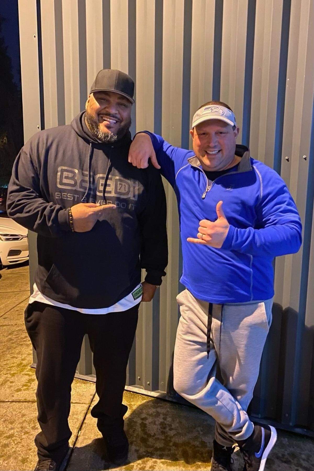 Seahawks Hall of Famer Walter Jones and Trooper Chris Thorson met after he became the public information officer for the Yakima, Tri-Cities and Walla Walla area.
