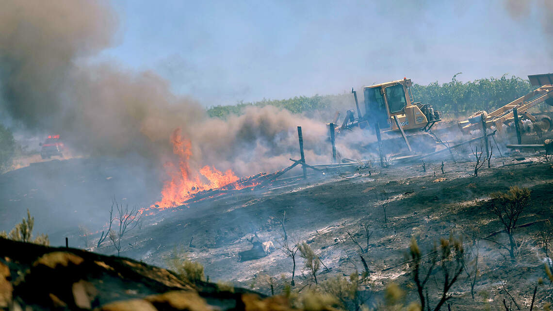 UPDATE: New fire threatening wineries, homes near Benton City under control