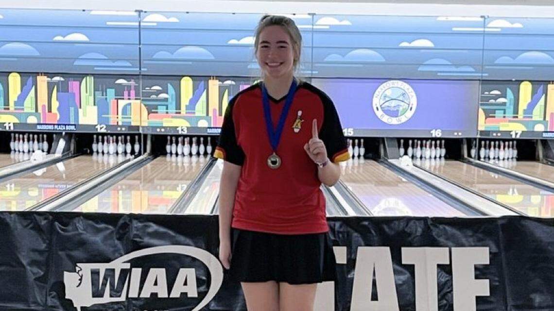 Defending WA champion leads Kamiakin bowlers back to state + A record basketball victory