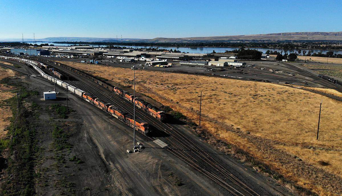 BNSF Railways trains idle on the tracks near the Port of Pasco’s Big Pasco Industrial Center near the Columbia River in Pasco. 